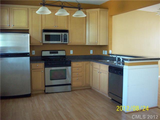 119 Forest Ridge Road, Unit 119 Mooresville, NC 28117 - Photo 4 of 7 Gallery Image 4