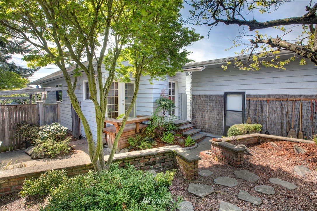2148 North 86th Street Seattle, WA 98103 - Photo 15 of 25 Gallery Image 15