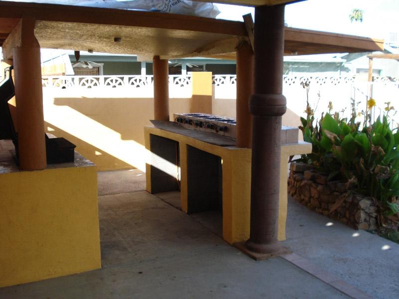 8446 West Piccadilly Road Phoenix, AZ 85037 - Photo 21 of 28 grill