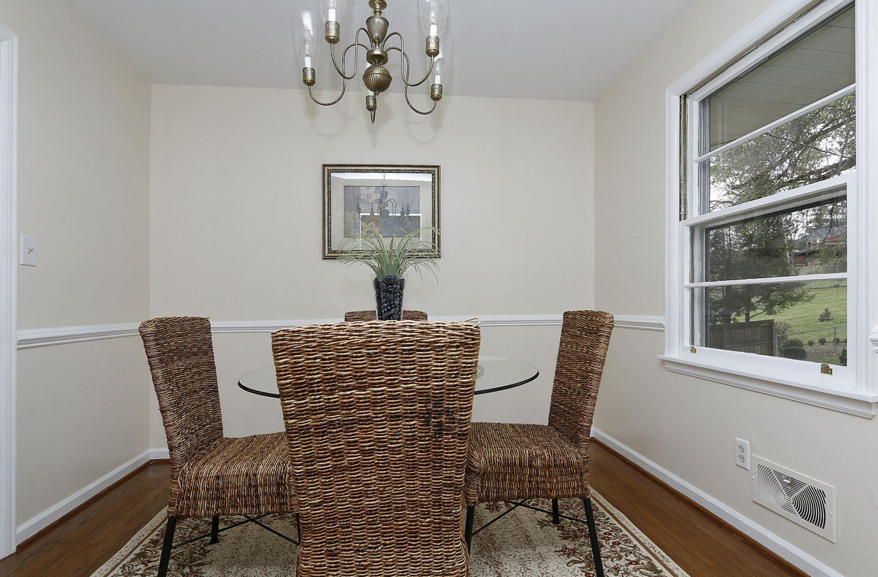 5828 Castle Rock Road Roanoke, VA 24018 - Photo 12 of 42 _MG_2213