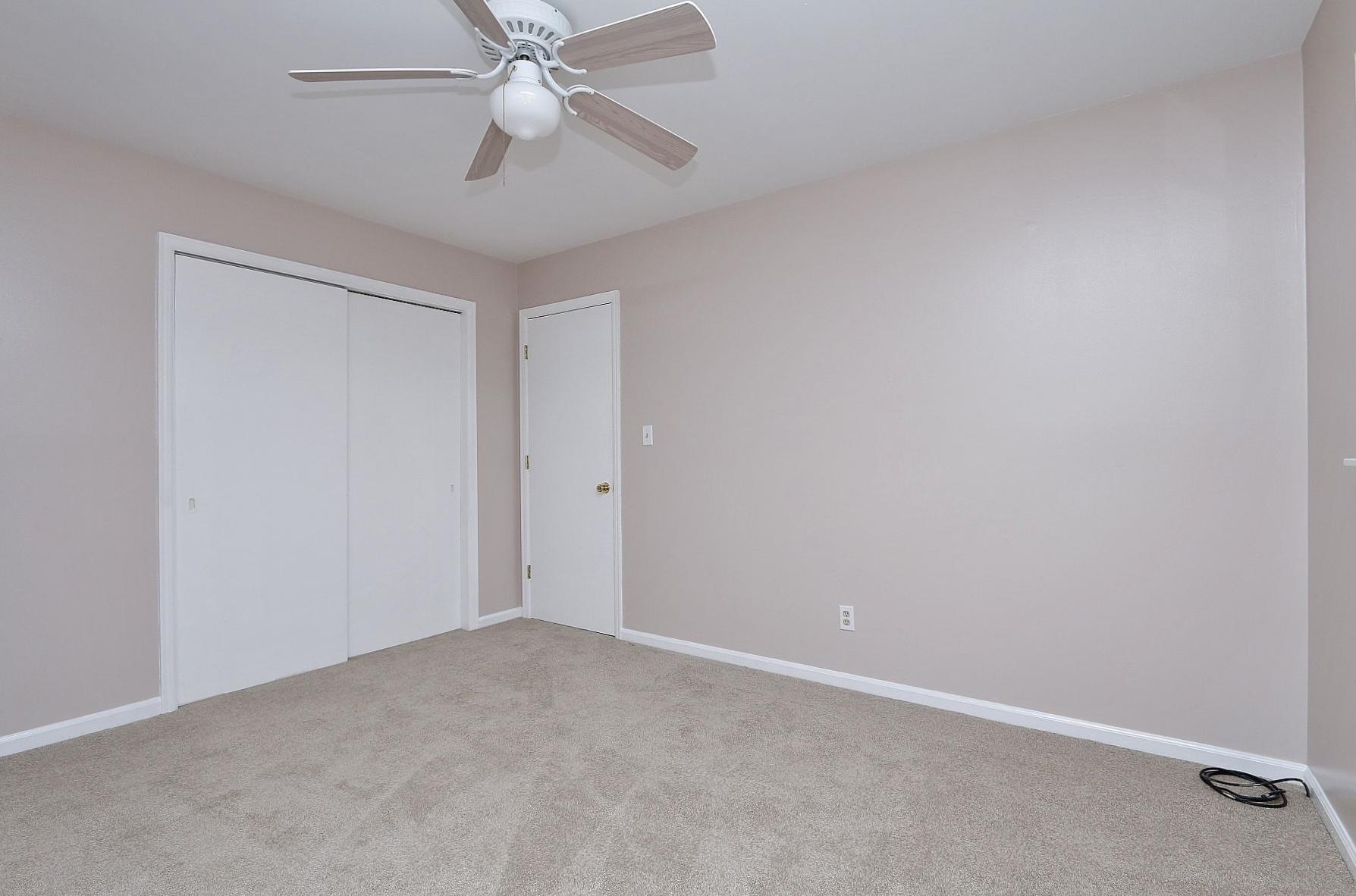 5828 Castle Rock Road Roanoke, VA 24018 - Photo 23 of 42 _MG_2242