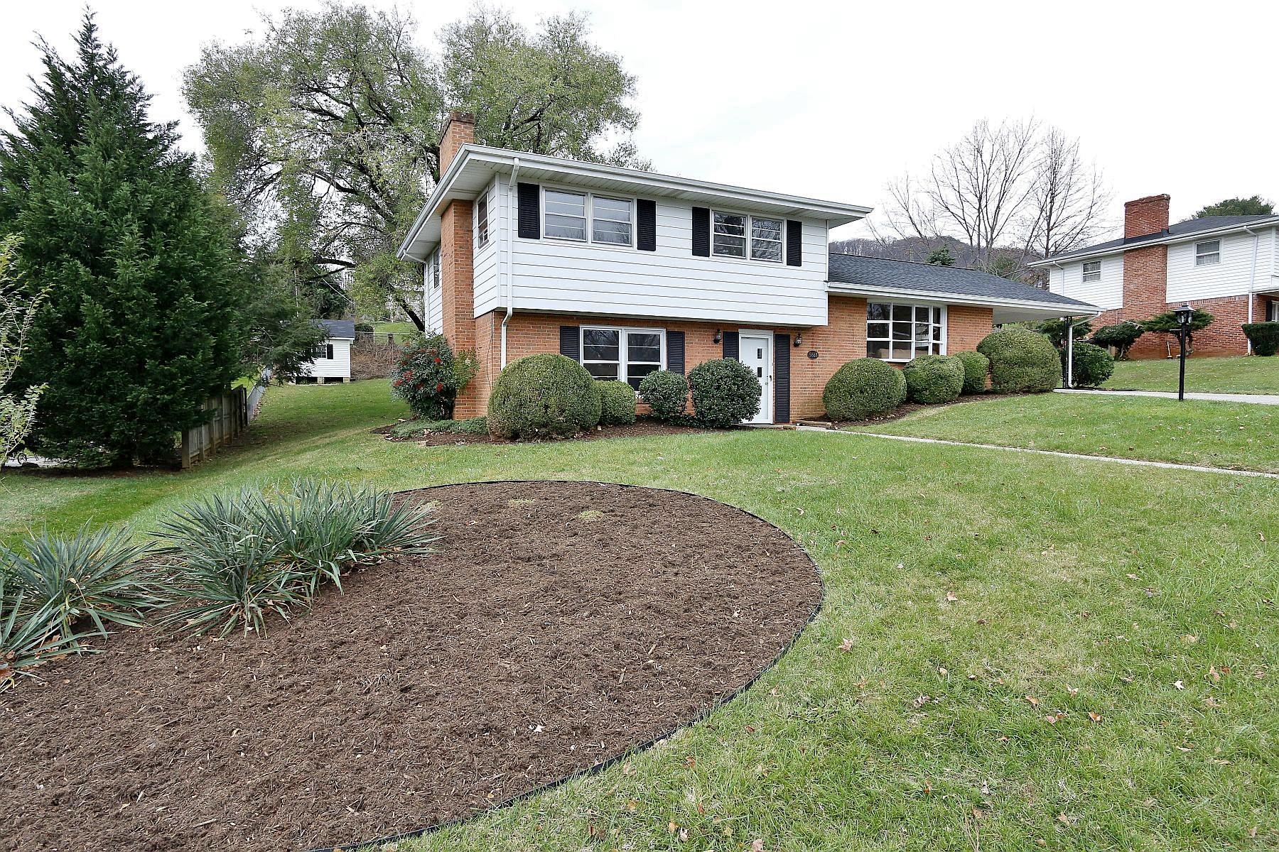 5828 Castle Rock Road Roanoke, VA 24018 - Photo 41 of 42 _MG_2284
