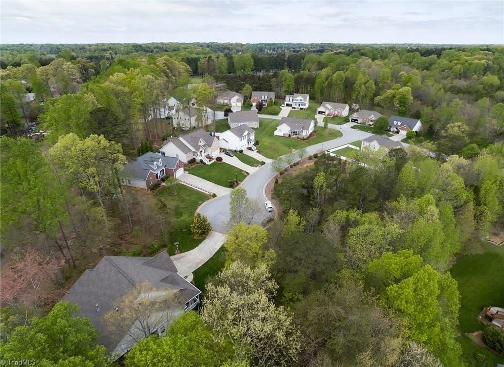 2344 Azure Court High Point, NC 27265 - Photo 25 of 25 Gallery Image 25