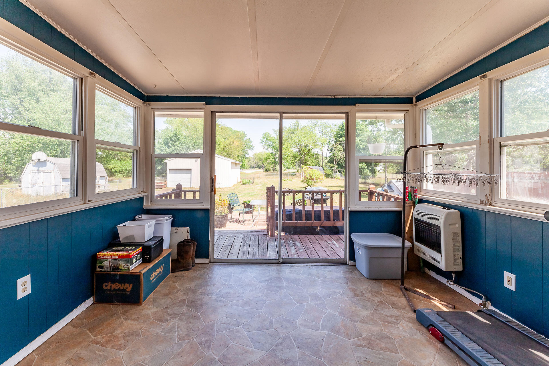 2898 Hamilton Road Muskegon, MI 49445 - Photo 11 of 32 Hamilton-172-HDR