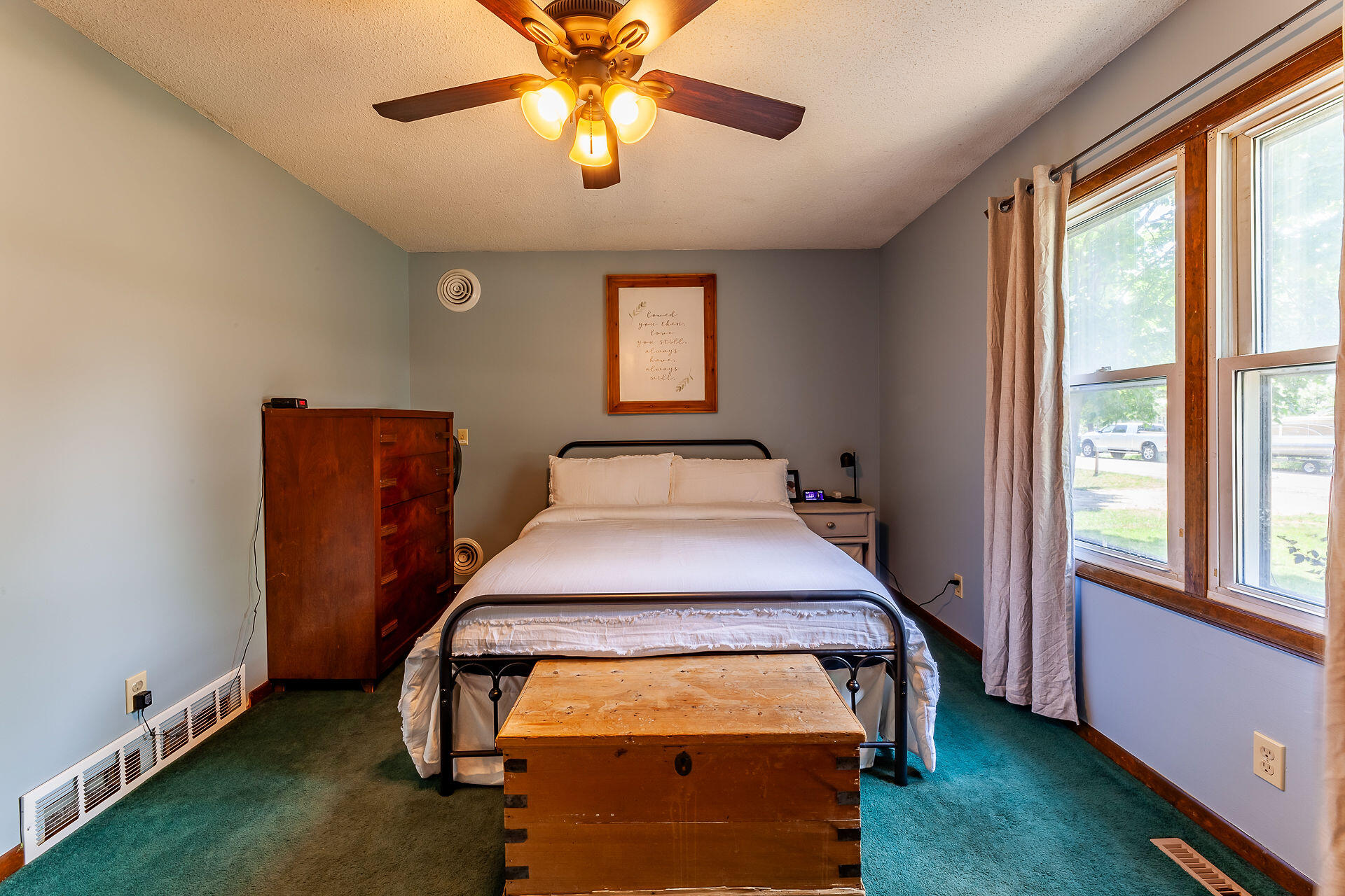 2898 Hamilton Road Muskegon, MI 49445 - Photo 13 of 32 Hamilton-178-HDR