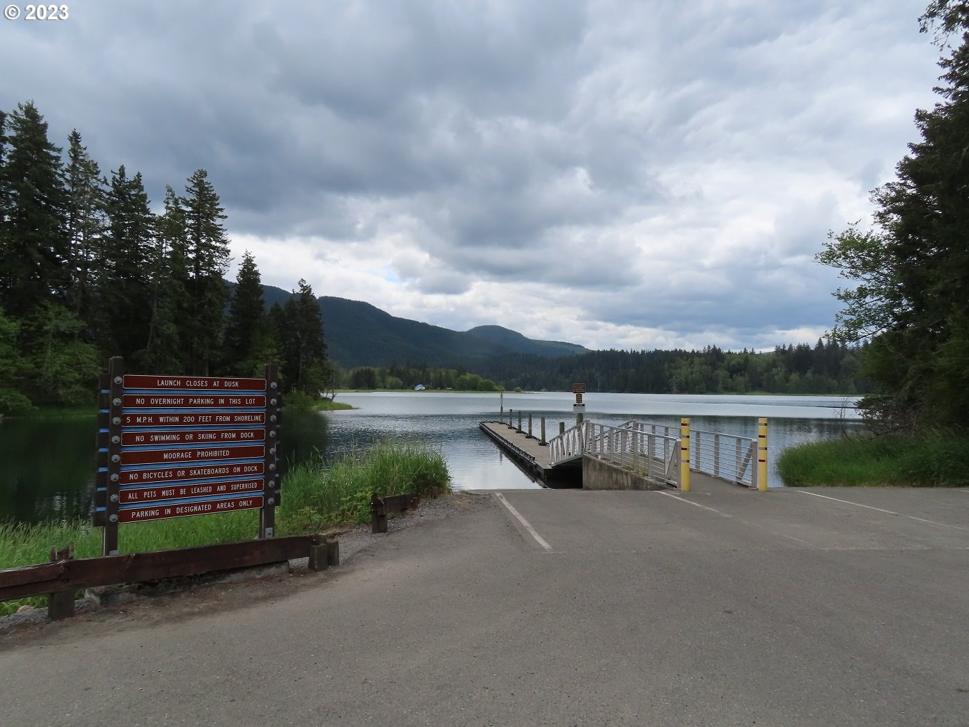 Pilgrim Road East Eatonville, WA 98328 - Photo 31 of 34 a view of lake with tree in back
