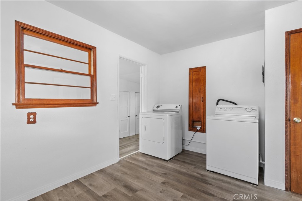 725 Michigan Avenue Beaumont, CA 92223 - Photo 4 of 20 a view of a storage & utility room with a sink