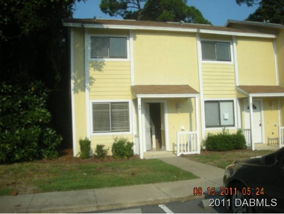 480 Reed Canal Road, Unit 38 South Daytona, FL 32119 - Photo 1 of 15 Primary Photo