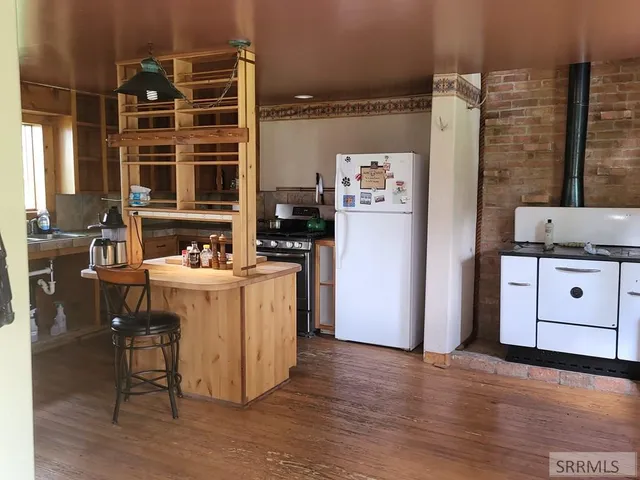 $496,000 | 3326 3400 North, Moore, ID 83255