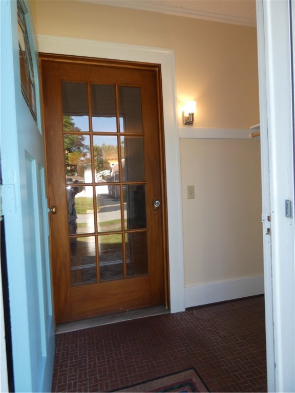 35 Chimayo Road Irondequoit, NY 14617 - Photo 3 of 50