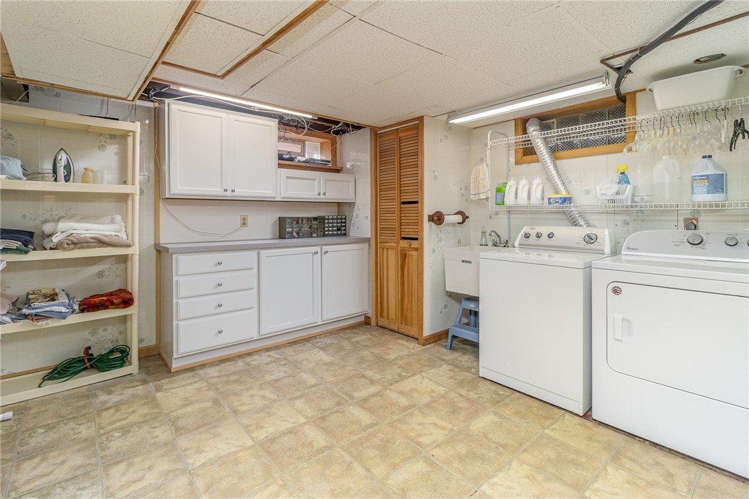 35 Chimayo Road Irondequoit, NY 14617 - Photo 31 of 50