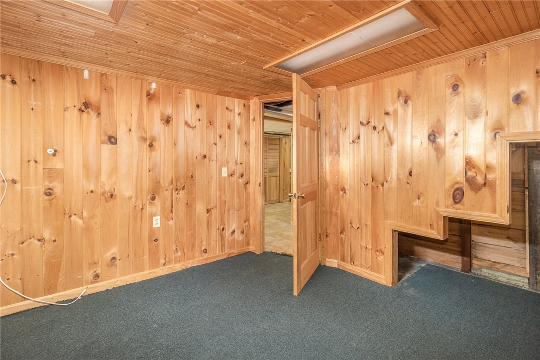 35 Chimayo Road Irondequoit, NY 14617 - Photo 33 of 50