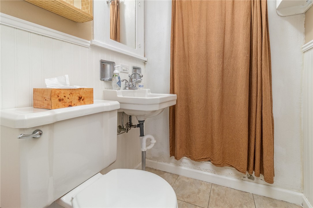 35 Chimayo Road Irondequoit, NY 14617 - Photo 34 of 50