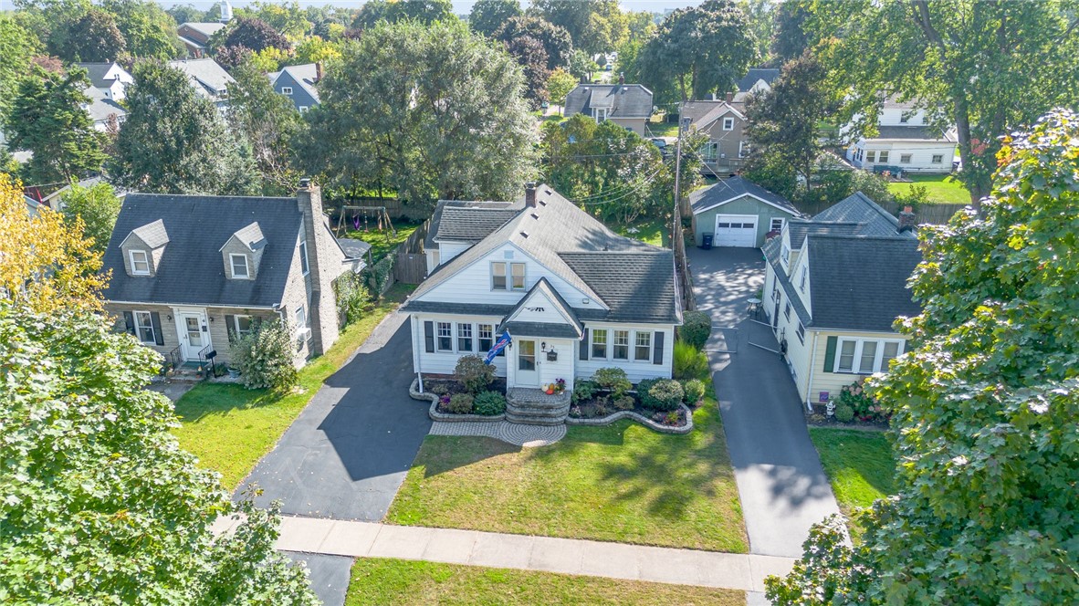 35 Chimayo Road Irondequoit, NY 14617 - Photo 6 of 50