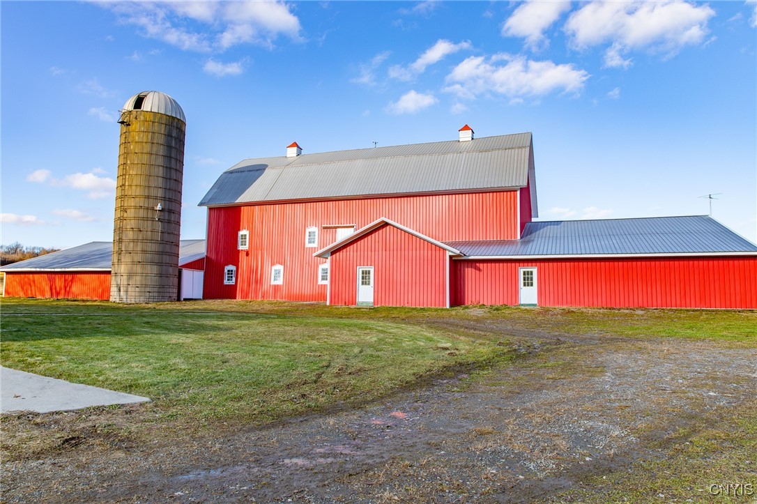 4099 Piety Ridge Road Marathon, NY 13803 - Photo 18 of 26 One of the barns on site