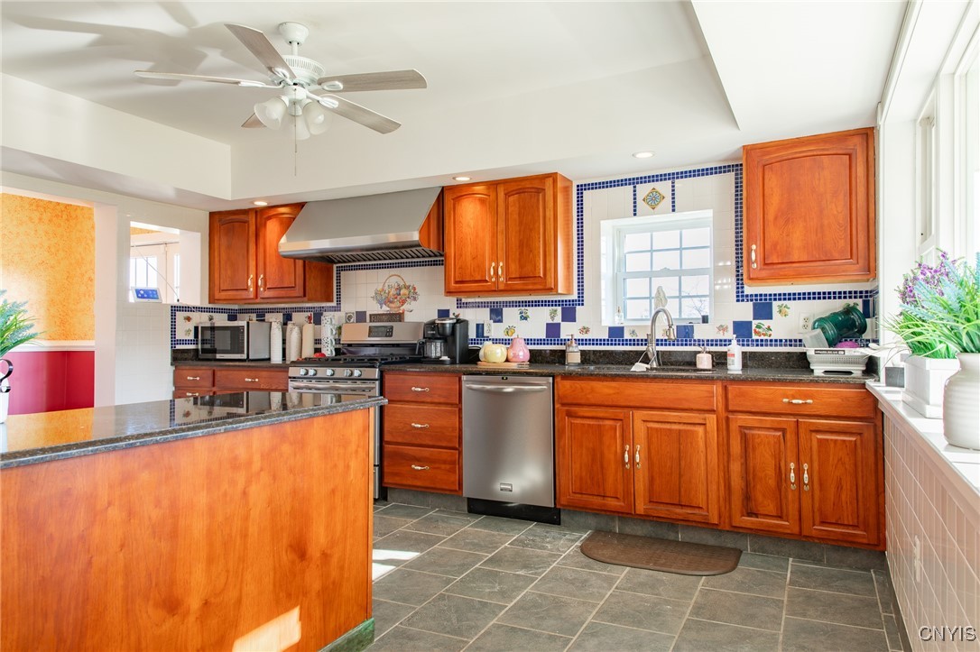 4099 Piety Ridge Road Marathon, NY 13803 - Photo 4 of 26 Large, bright kitchen