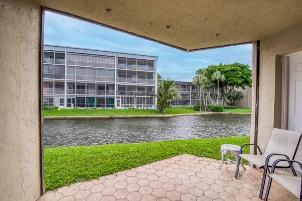 $3,200 | 896 North Federal Highway, Unit 128, Lantana, FL 33462