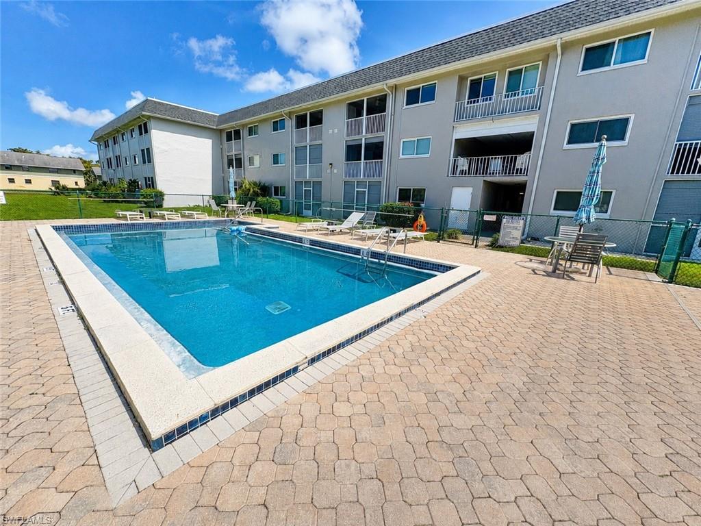 5515 Rattlesnake Hamm Road, Unit 302 Naples, FL 34113 - Photo 25 of 29
