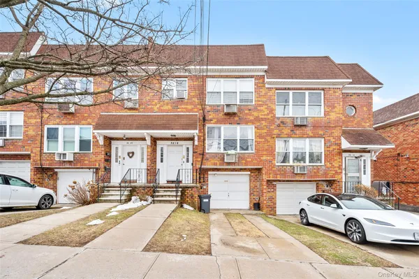 $1,498,000 | 56-18 Cloverdale Boulevard | Bayside