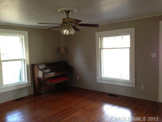 2017 Union Grove Road Lenoir, NC 28645 - Photo 11 of 15 Gallery Image 11