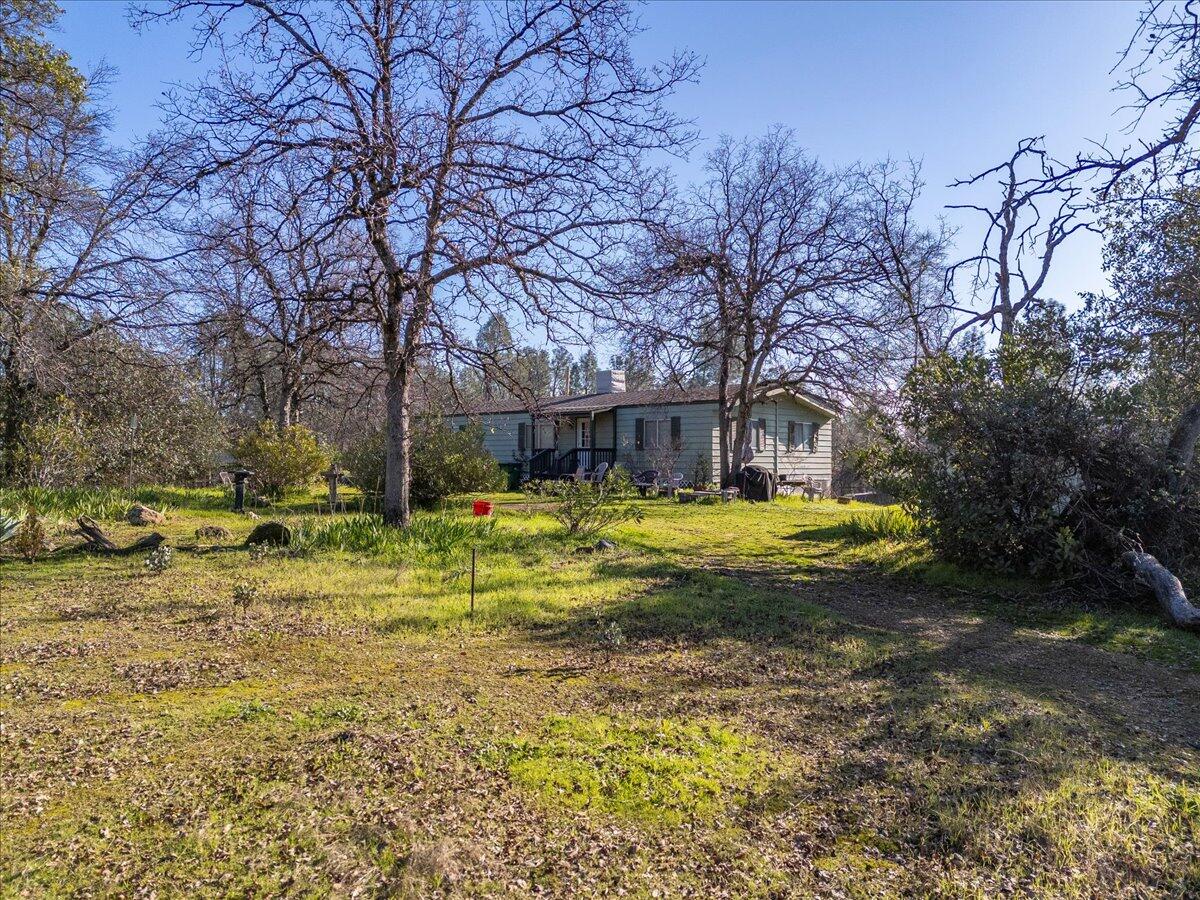 11746 Nash Road Redding, CA 96003 - Photo 5 of 15 04-11746 Nash Rd - E-2