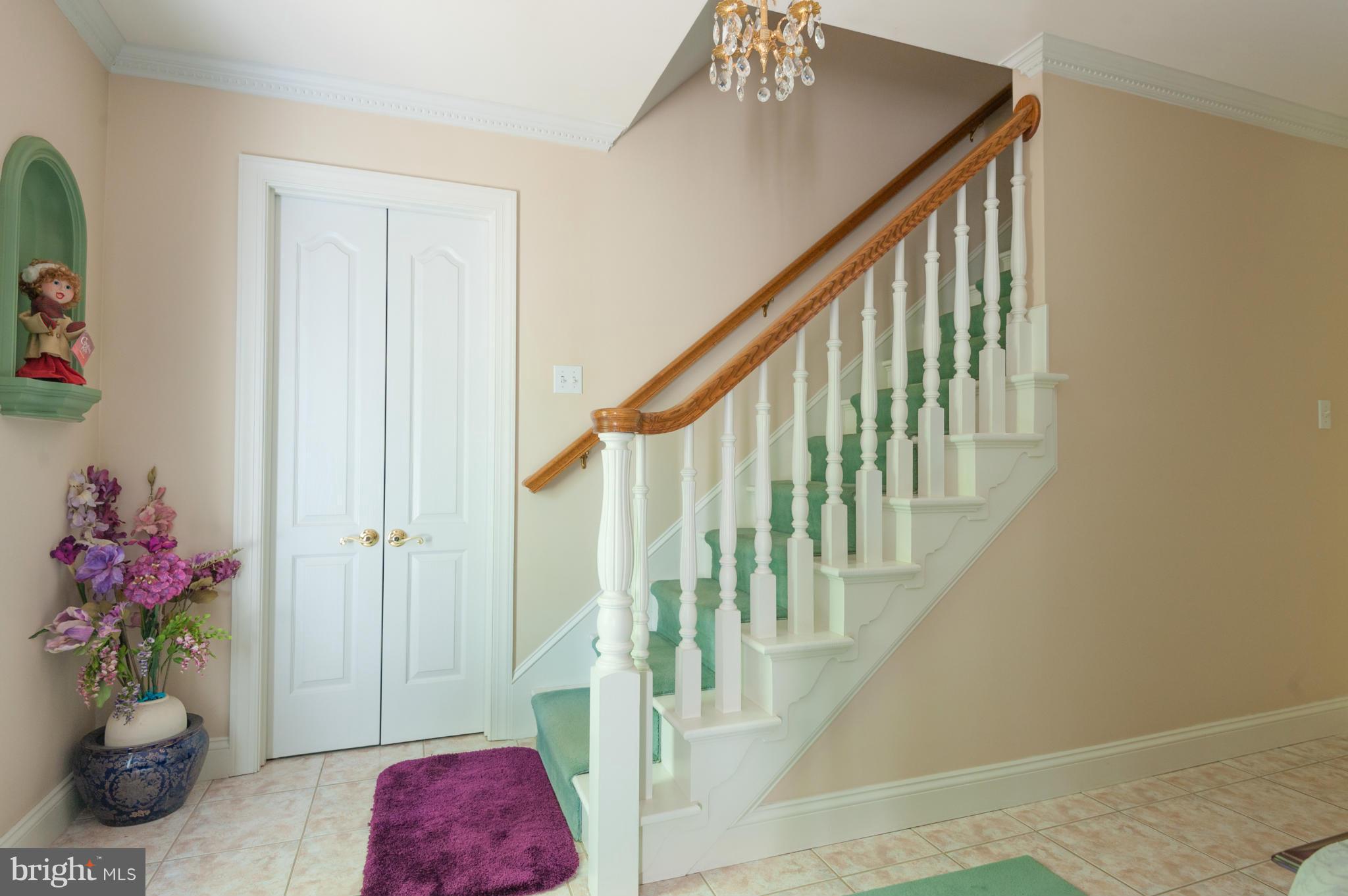 2707 Ogleton Road Annapolis, MD 21403 - Photo 14 of 30 Interior (General)