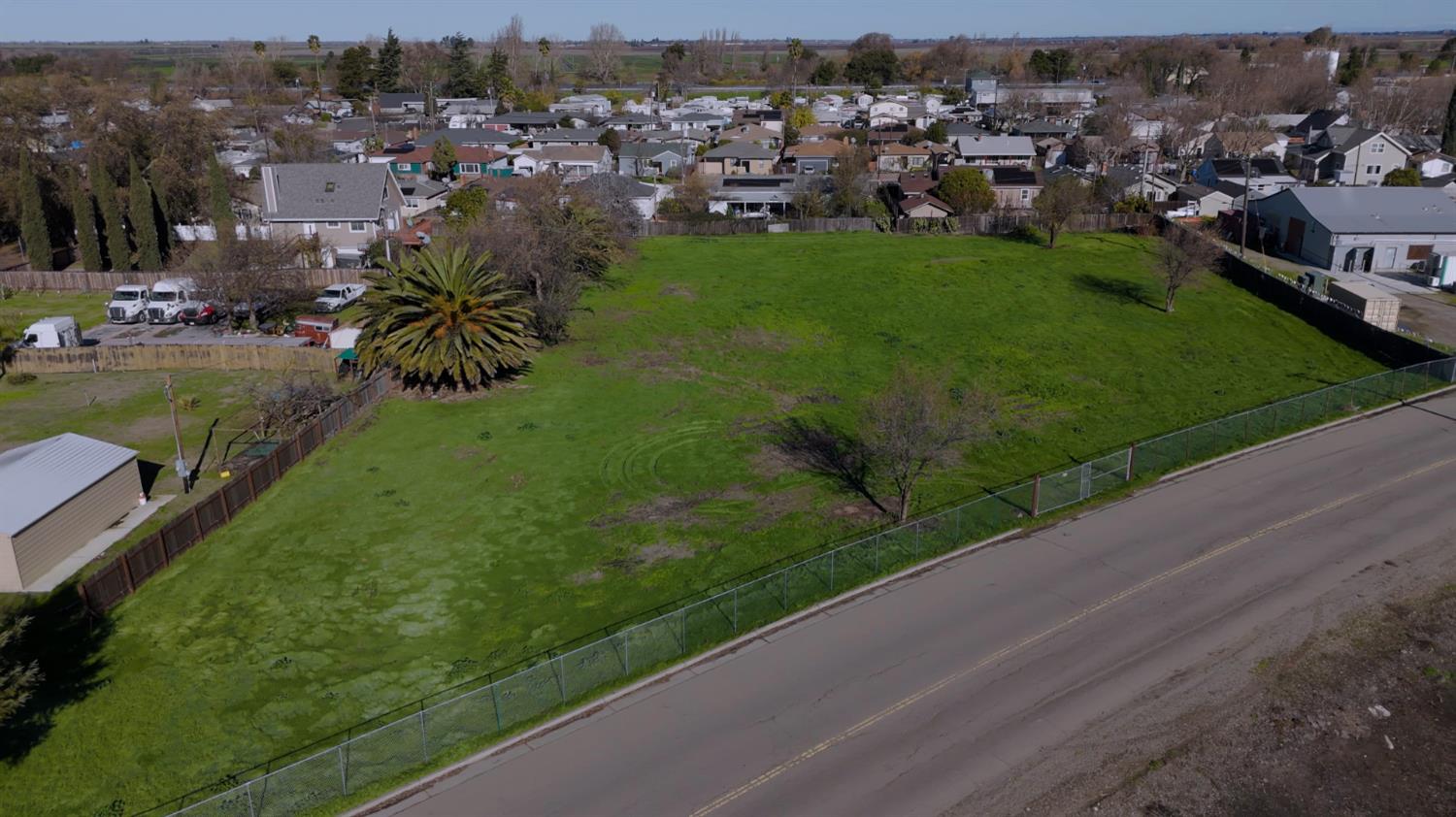 330 Jackson Boulevard Isleton, CA 95641 - Photo 4 of 12 an aerial view of residential houses with outdoor space and river