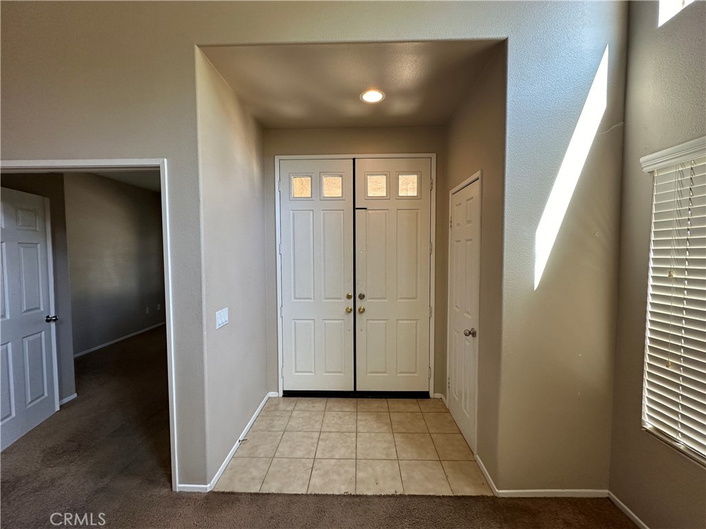 5231 Inglestone Drive Hemet, CA 92545 - Photo 5 of 75