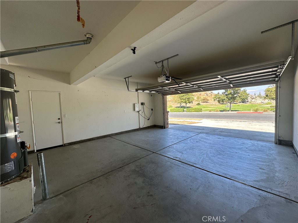 5231 Inglestone Drive Hemet, CA 92545 - Photo 72 of 75 a view of a garage