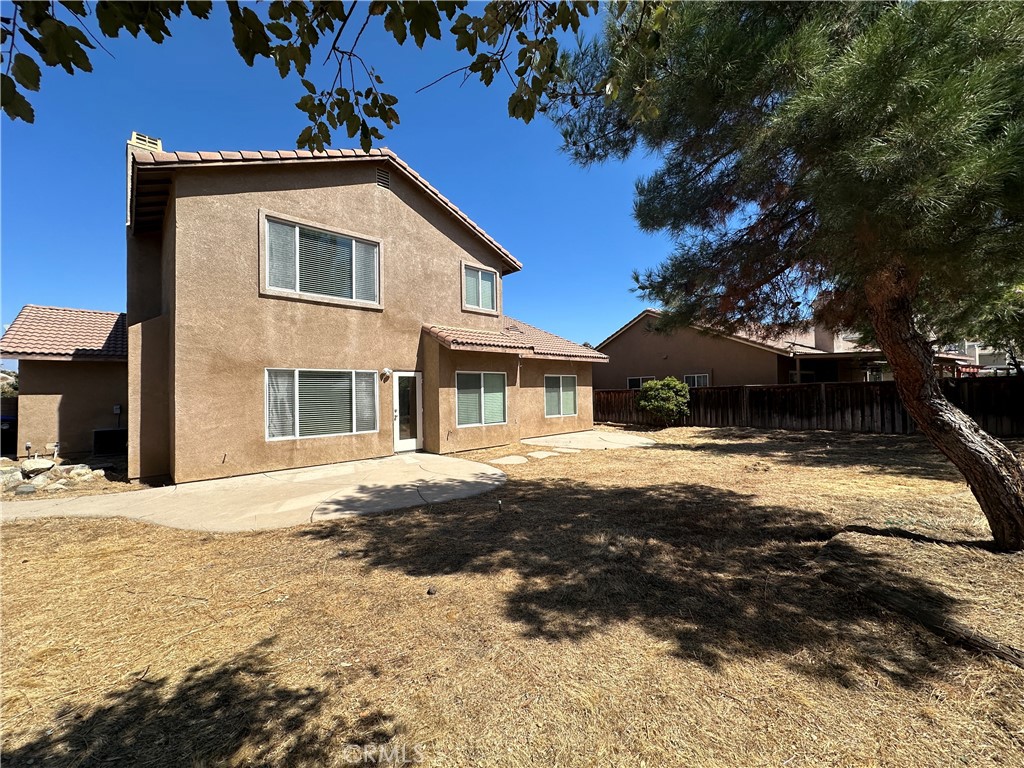 5231 Inglestone Drive Hemet, CA 92545 - Photo 75 of 75 a front view of a house with a yard