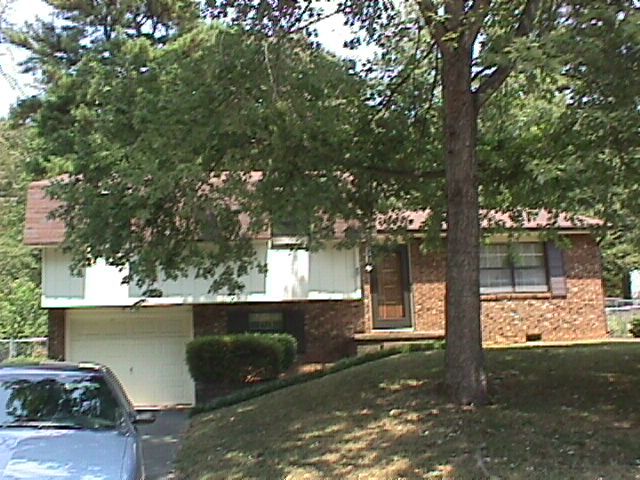 8934 Drake Parkway Road Chattanooga, TN 37416 - Photo 1 of 8 Primary Photo