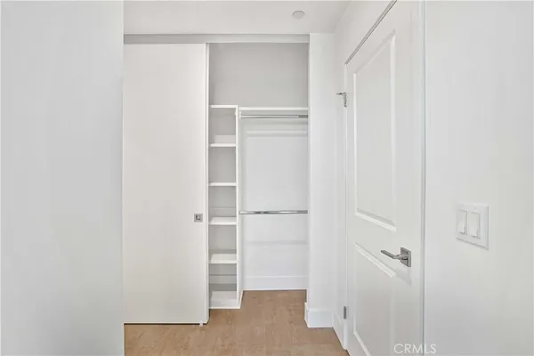 $1,861 | 8750 Sepulveda Boulevard, Unit 404, North Hills, CA 91343