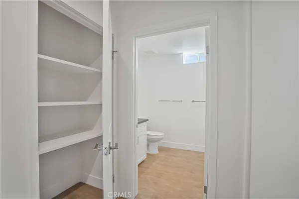 $1,861 | 8750 Sepulveda Boulevard, Unit 404, North Hills, CA 91343
