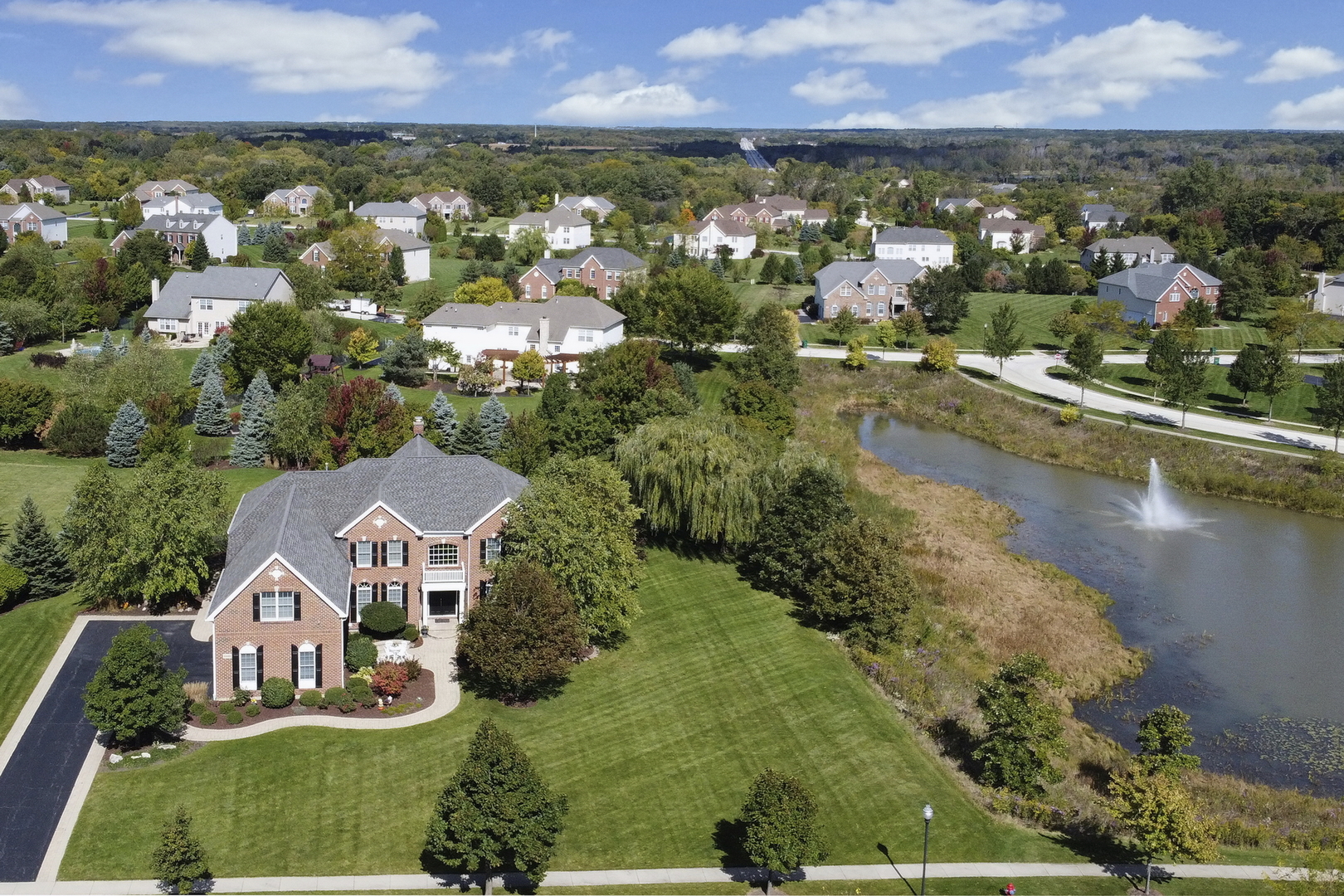 5430 Notting Hill Road Gurnee, IL 60031 - Photo 1 of 66