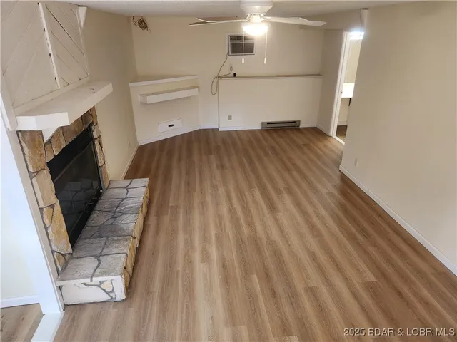 $295,000 | 30992 Wright Drive, Rocky Mount, MO 65072