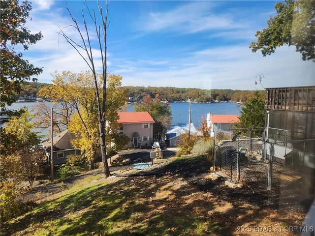 $295,000 | 30992 Wright Drive, Rocky Mount, MO 65072