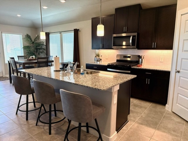 1403 Cascade Hls Drive Rosharon, TX 77583 - Photo 5 of 14