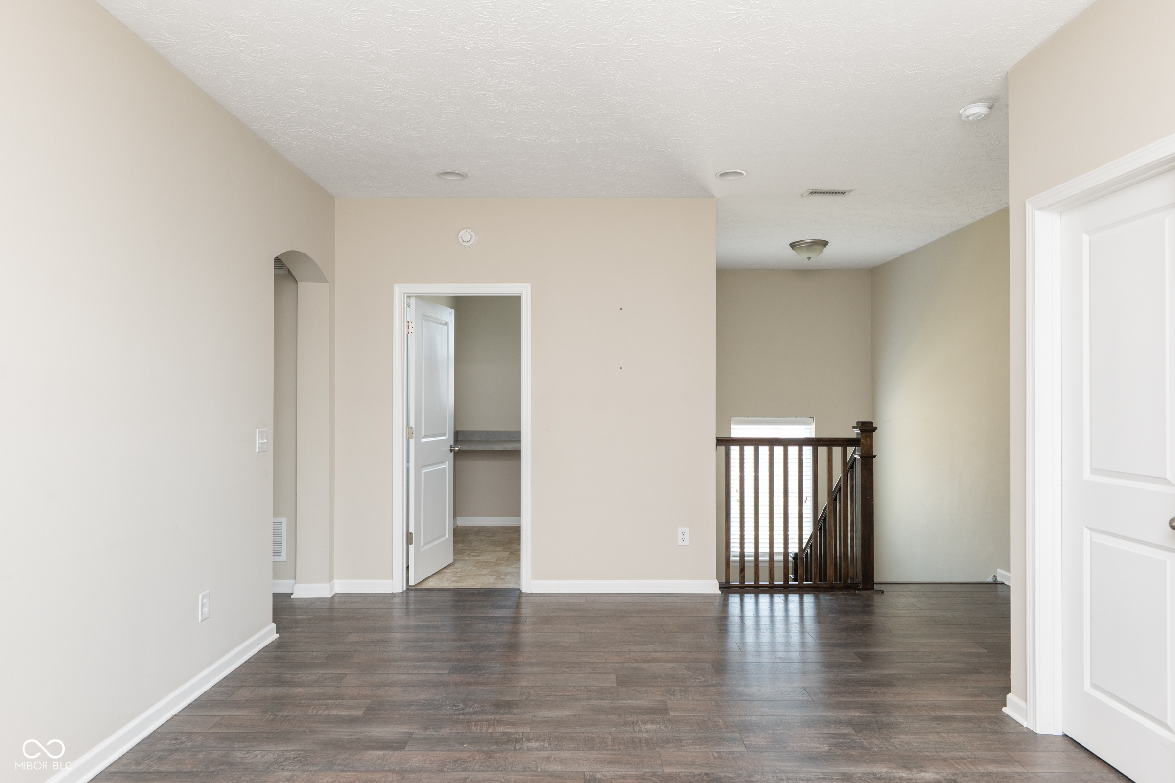 9124 Hawkins Road Indianapolis, IN 46216 - Photo 14 of 30