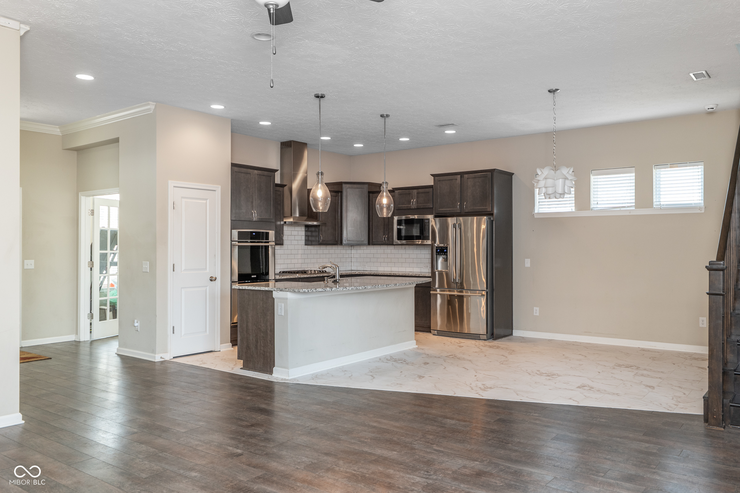 9124 Hawkins Road Indianapolis, IN 46216 - Photo 8 of 30