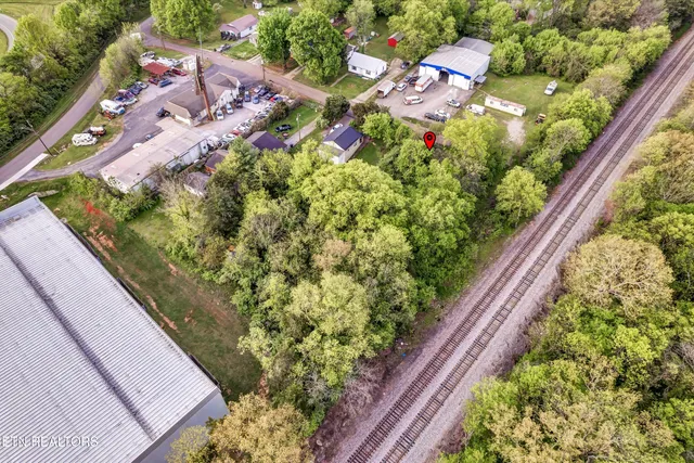 $40,000 | 1018 Cedarwood Street, Knoxville, TN 37914