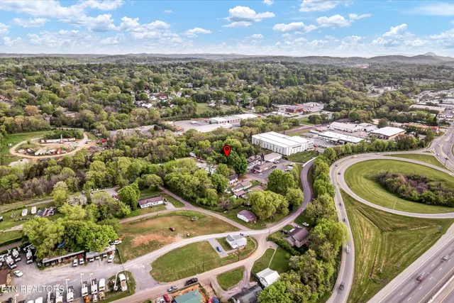 $40,000 | 1018 Cedarwood Street, Knoxville, TN 37914