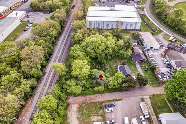 $40,000 | 1018 Cedarwood Street, Knoxville, TN 37914