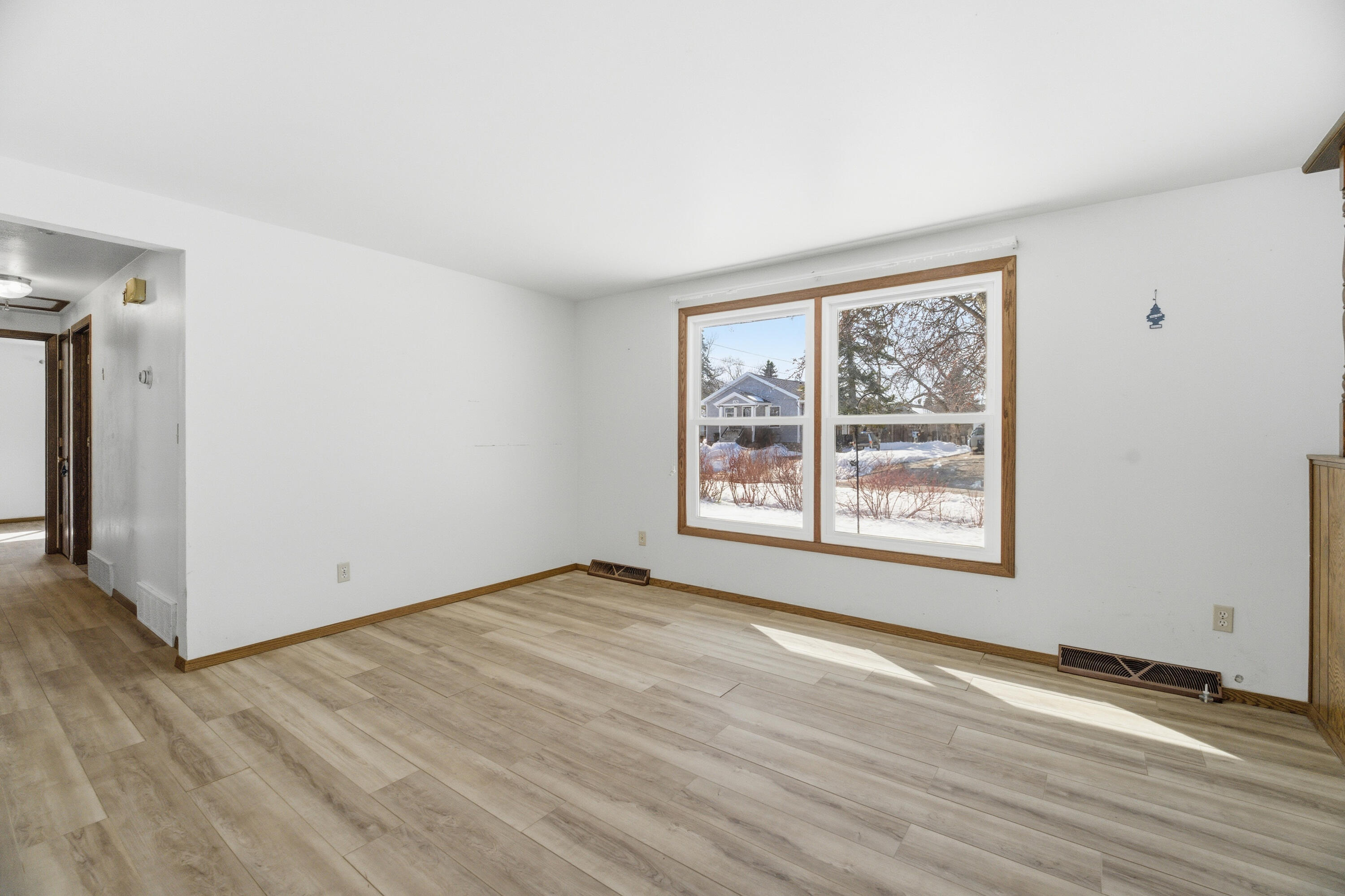 224 South Telulah Avenue Appleton, WI 54915 - Photo 4 of 31 Photo-3