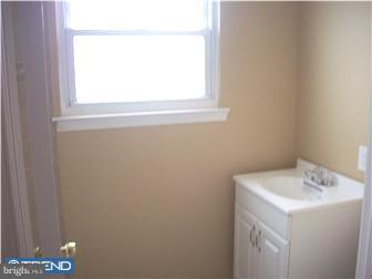 3422 Holyoke Road Philadelphia, PA 19114 - Photo 8 of 12 Bathroom