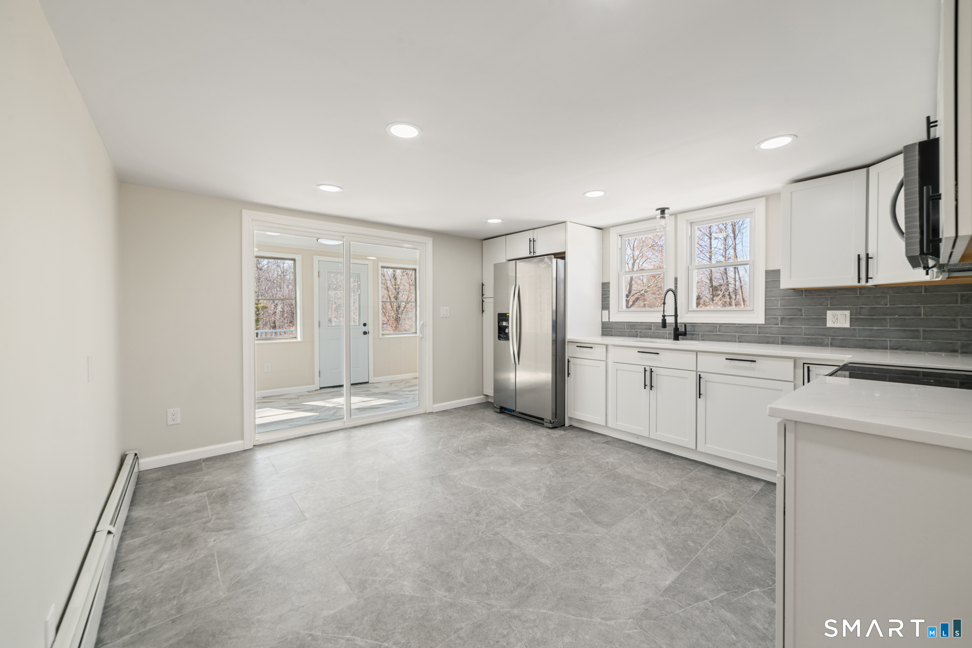 418 Horton Hill Road Naugatuck, CT 06770 - Photo 9 of 36