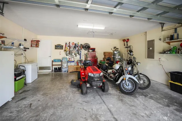 $395,000 | 190 Rusk Circle, Spring Hill, FL 34606