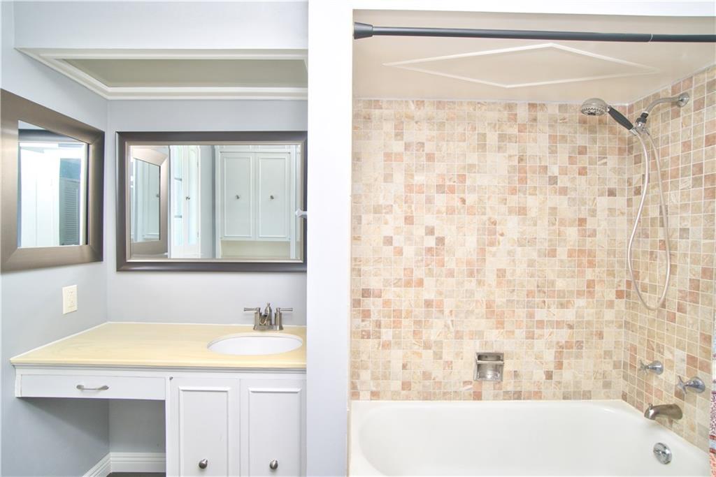 1716 South Hunter Road Indianapolis, IN 46203 - Photo 19 of 48 Gallery Image 19