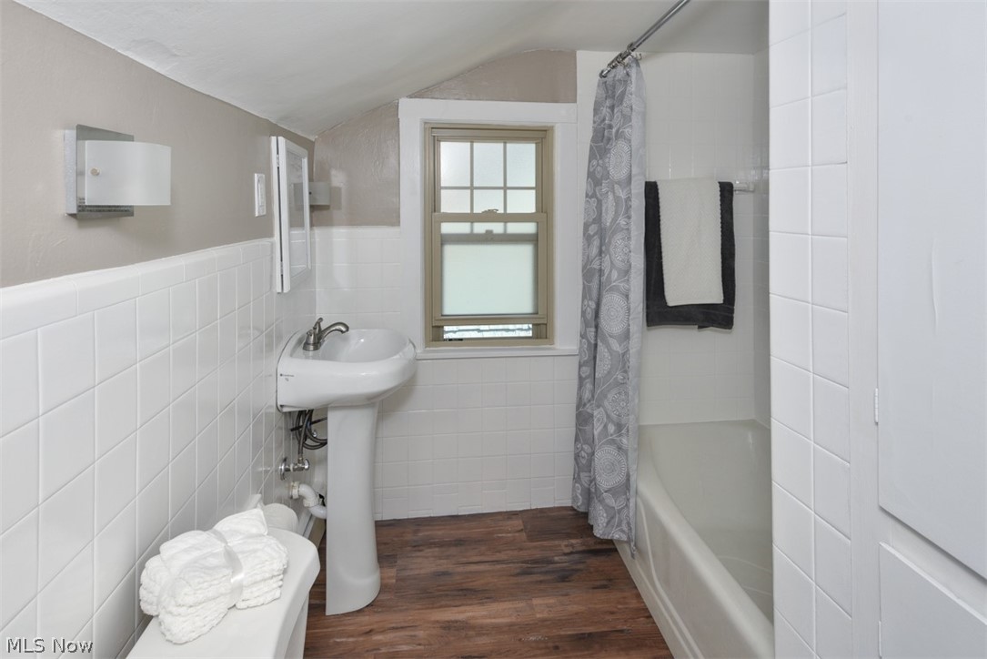 992 Montford Road Cleveland Heights, OH 44121 - Photo 22 of 29