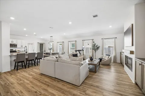 $349,000 | 7511 Greenbrier Cyn Lane, Katy, TX 77493