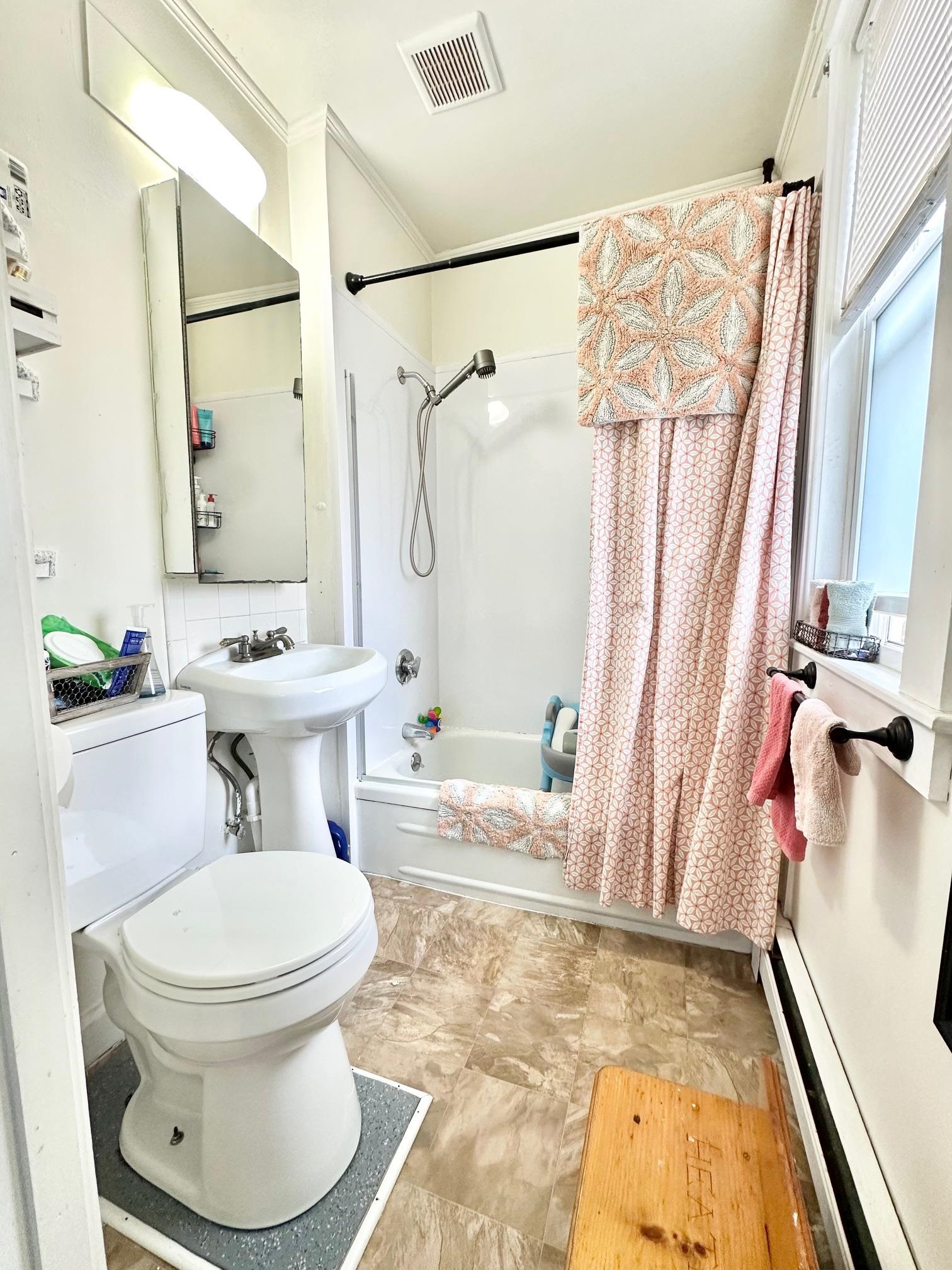 477-479 Calef Road Manchester, NH 03103 - Photo 19 of 29